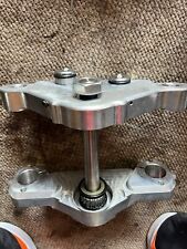 Hawg Halters 41 mm Triple