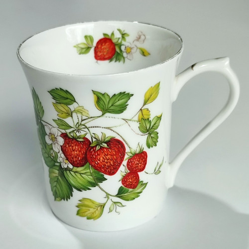 Queen virginia strawberry - virginia,