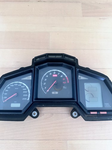 Aprilia caponord etv1000 - caponord,