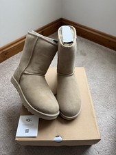 GENUINE UGG BOOTS W CLASSIC SHORT II (MUSTARD SEED) SIZE 8 EU41 B/NEW COST £185