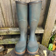 Aigle WELLINGTON BOOTS Ladies Rubber and  Neoprene UK 7 EU 41, Green.