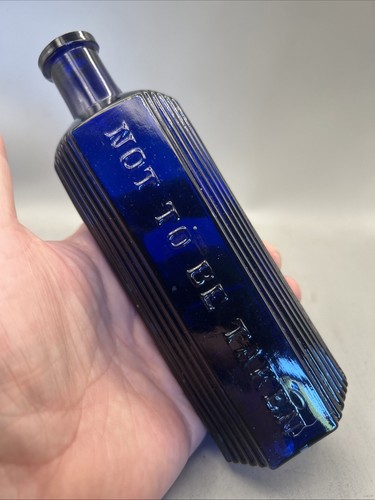 Nice cobalt blue - nice,