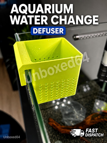Small aquarium water change - small,