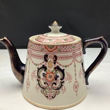 Samuel Johnson Teapot with