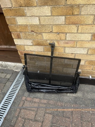 Side tray with - tray,