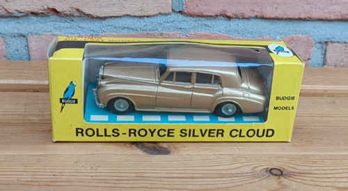 Budgie models 102 - models, no.102