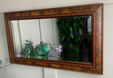 VINTAGE VICTORIAN STYLE CARVED