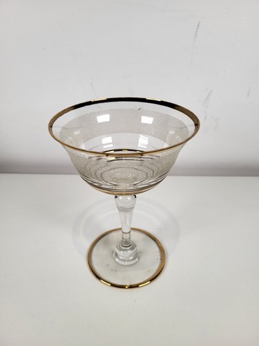 Vintage gold rim - gold,