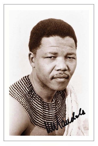 Nelson mandela autograph - nelson,