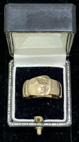 Men 9ct yellow gold buckle - men's,