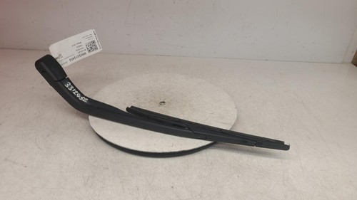 Toyota yaris 2010 - rear, wiper