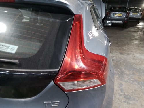 Tail light volvo v40 - rh,