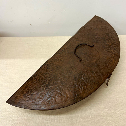 Half moon indian - moon, antique