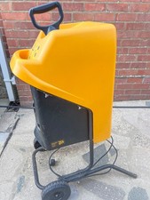JCB garden branch shredder