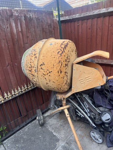 Electric concrete mixer - concrete,
