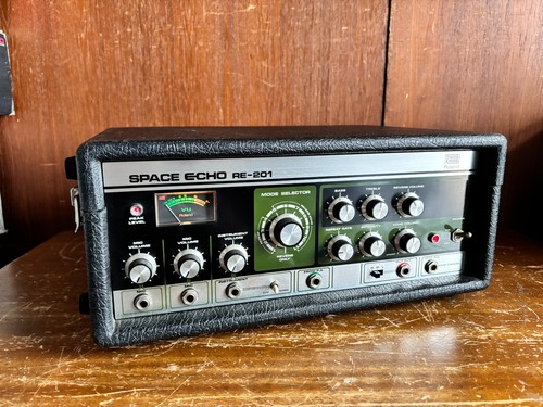 Roland 201 space - space, echo