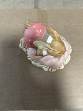 Pendelfin Hand Painted Stonecraft Stoneware Figurine  - "Bunny Dodger"