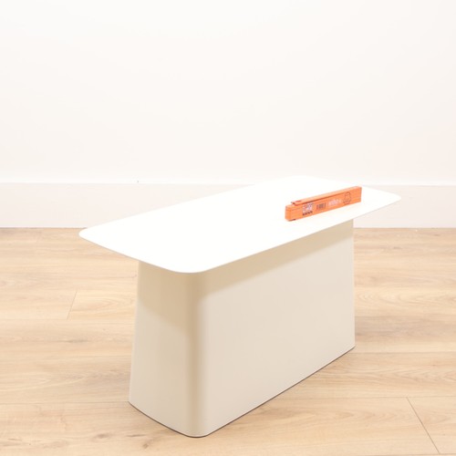 Vitra side table - side, ronan