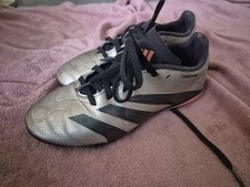 Adidas Predator League Firm