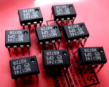 8x MC1741CPI Motorola MC1741