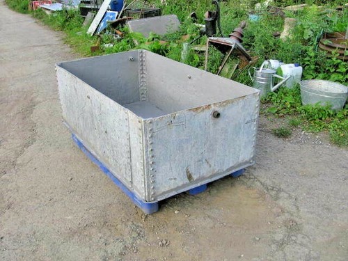 Large galvanised riveted water - galvanised,