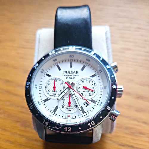 Pulsar quartz chronograph - chronograph, date