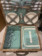 Wicker Picnic Hamper Basket