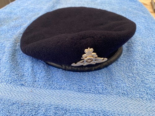 Royal artillery beret with