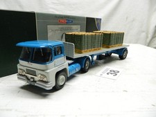 Corgi 1:50 Guy Invincible