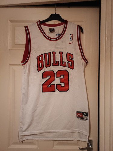 Nwt nike chicago bulls - ,