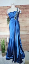Stunning Sapphire Embellished