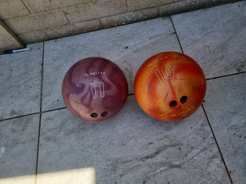 Job lot bowling ball - lot,