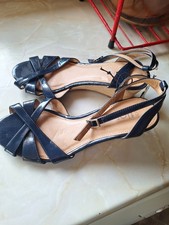 Fiore Navy Blue Sandels Size 5