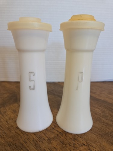 Vintage tupperware salt and - salt,