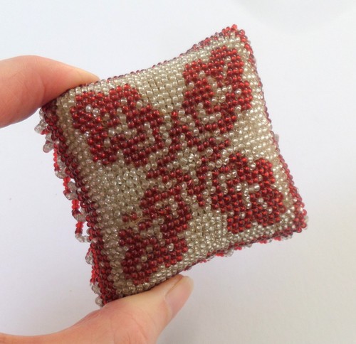 Small victorian bead - small,