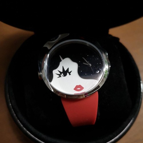 Lulu guinness doo - guinness, face