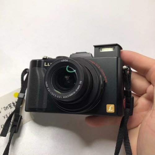 Panasonic lumix dmc lx5 - panasonic, 10.1mp