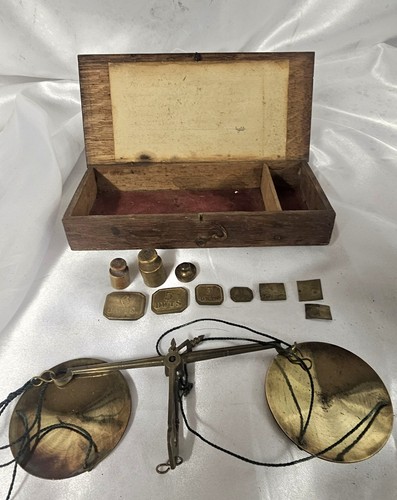 Antique travelling brass - travelling,