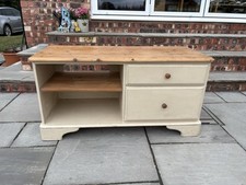 Shabby Chic Ducal TV Cabinet