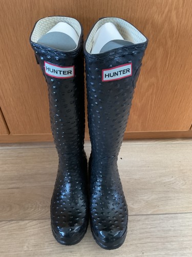 Hunter carnaby ostrich - ostrich, tall