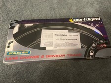 Scalextric C7010 1:32 Digital Lane Changing Curve Track Right Handed, In to Out