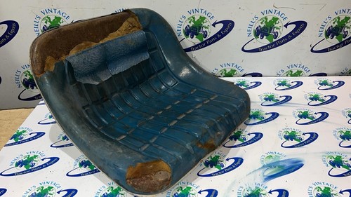 Ford 1000 series tractor seat - ford,