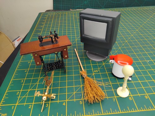 Vintage dolls house furniture - dolls,