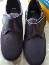 MENS DB WIDER FITTING NEW