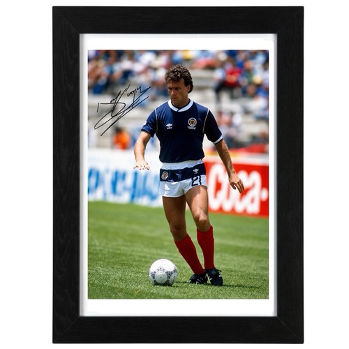 Davie cooper signed - davie,
