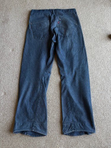 Levi engineered twist - levi’s,