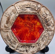 VINTAGE WALT DISNEY WORLD