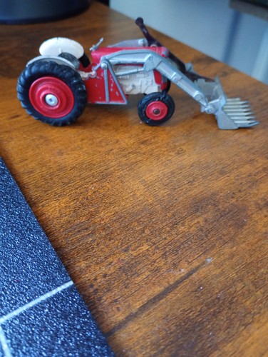 Corgi massey ferguson - corgi, 65