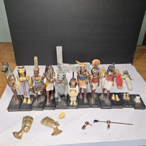 Hachette gods ancient egypt - gods, of