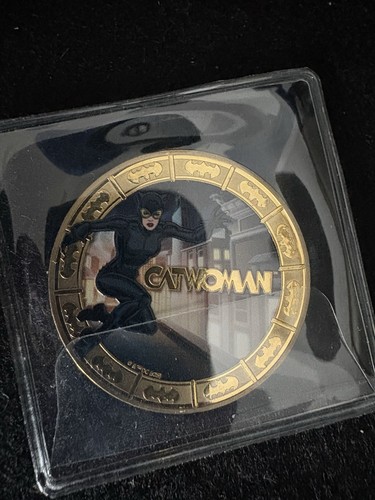 Cat woman gold plated - woman,